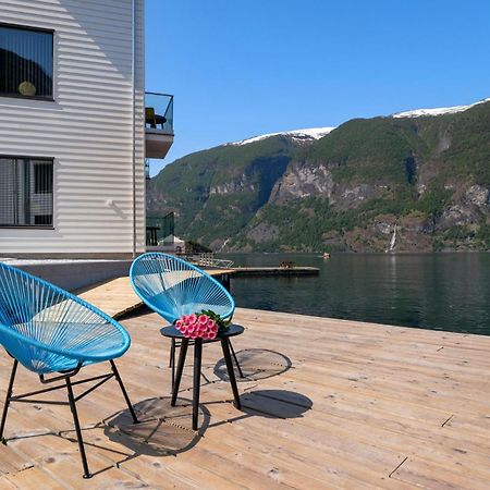 Wangen Apartments As Aurland Exterior foto