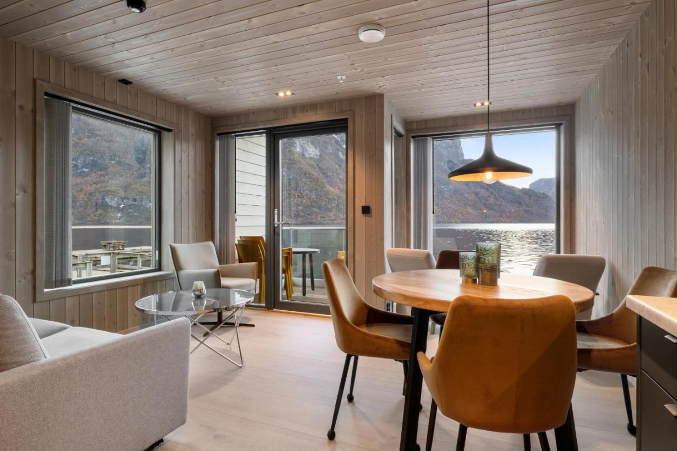 Wangen Apartments As Aurland Exterior foto